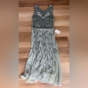 Pisarro Nights Beaded Mesh Gown Size 8 Sleeveless Smoky Gray
